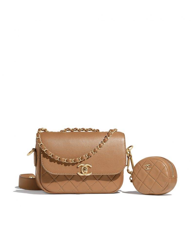 Chanel Calfskin Flap Bag with Coin Purse（圖片來源：CHANEL）