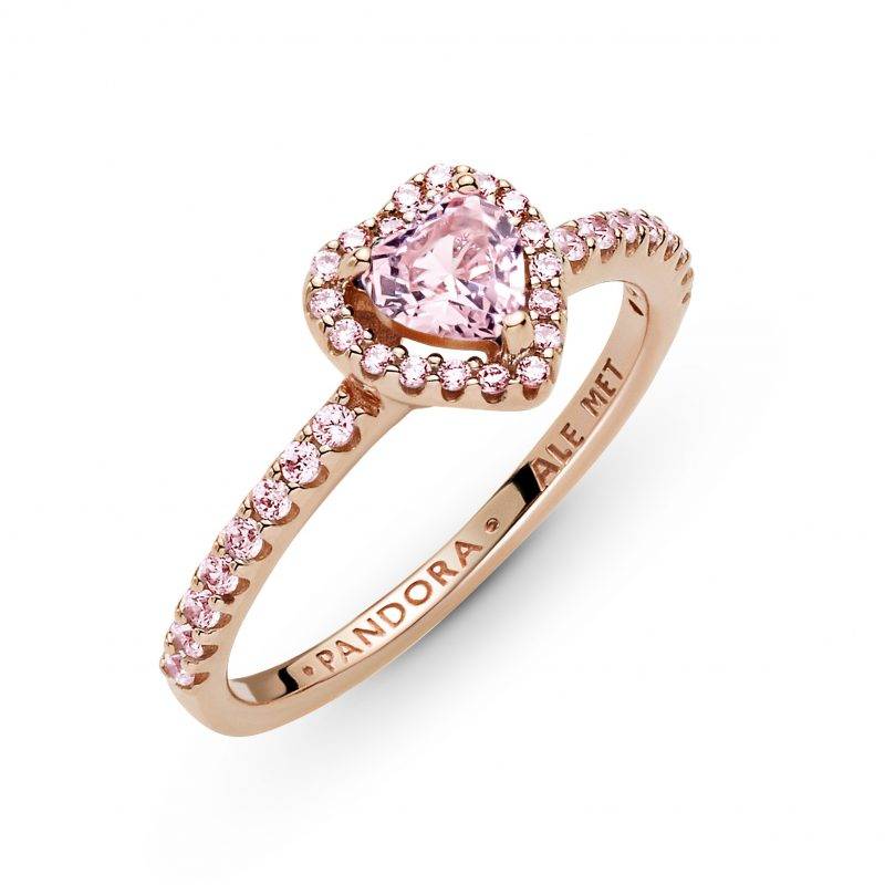 璀璨立體心形寶石戒指 (HK$899)（圖片來源：Pandora 授權圖片）