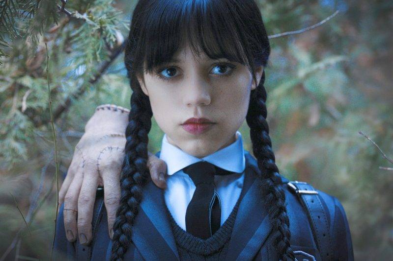 Wednesday Addams作為主角，並由新世代女演員Jenna Ortega飾演（圖片來源：《Wednesday》劇照）